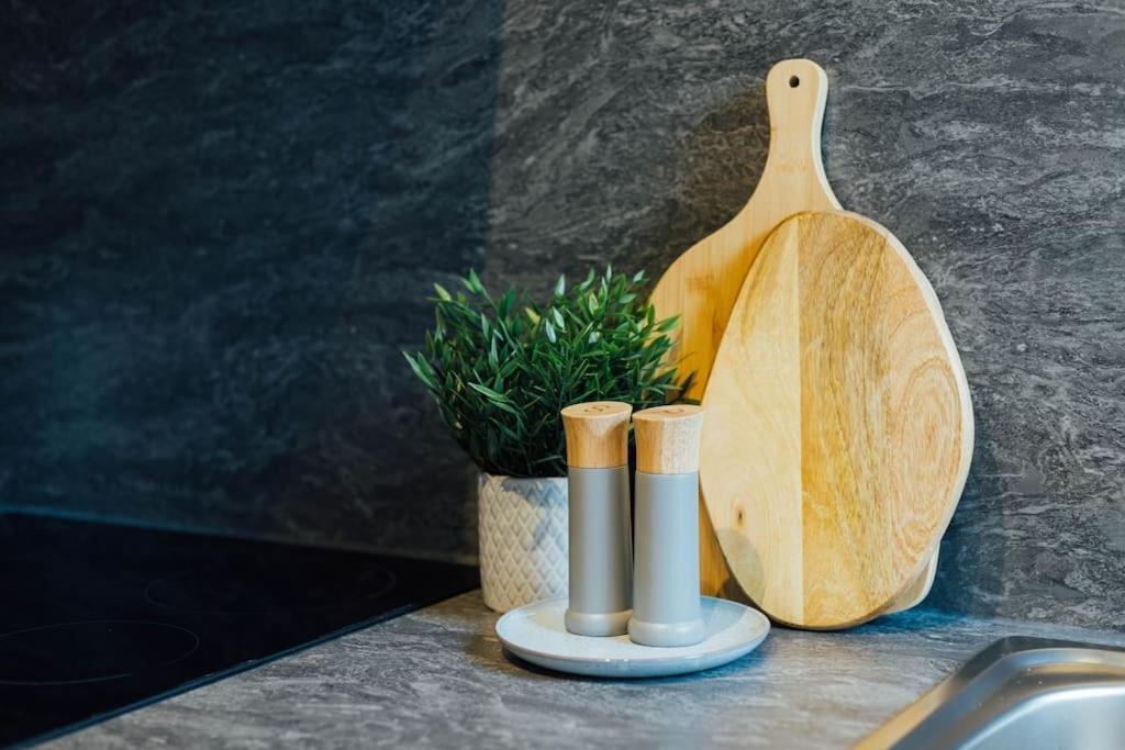 Stylish Stirling Apartment - Free Parking 외부 사진