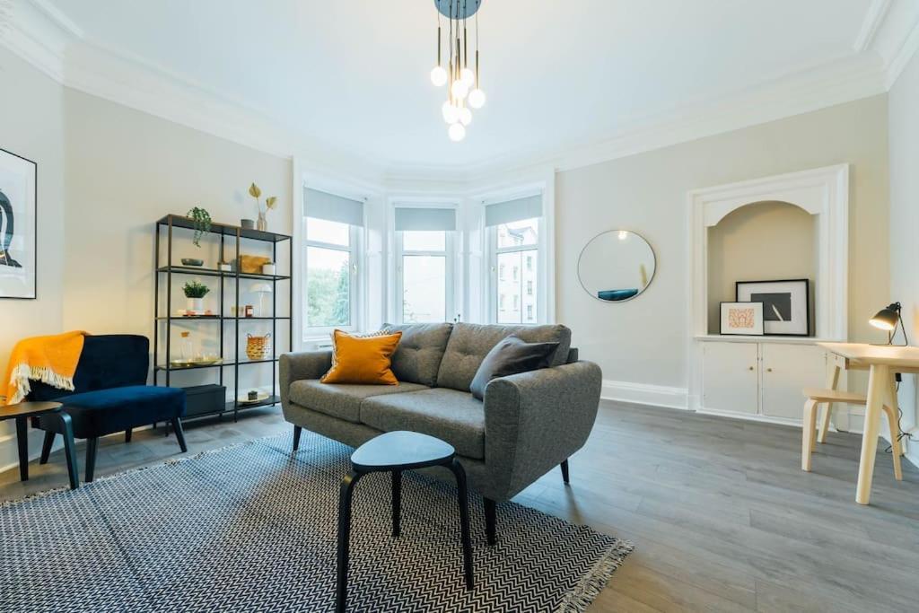 Stylish Stirling Apartment - Free Parking 외부 사진